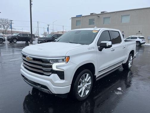 2022 Chevrolet Silverado 1500 High Country