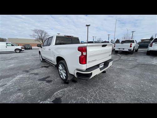 2022 Chevrolet Silverado 1500 High Country