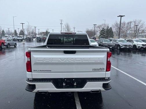 2022 Chevrolet Silverado 1500 High Country