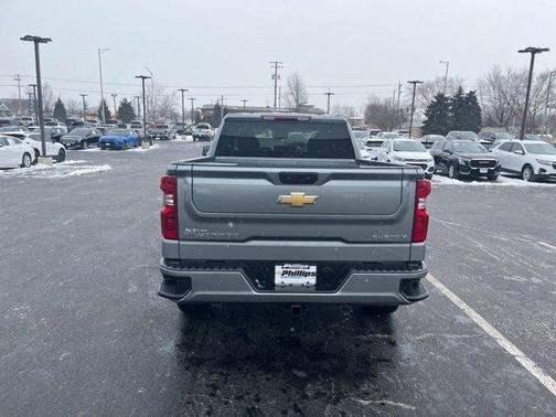 2025 Chevrolet Silverado 1500 Custom