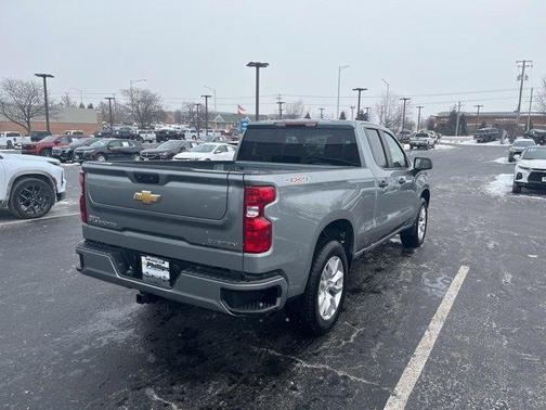 2025 Chevrolet Silverado 1500 Custom