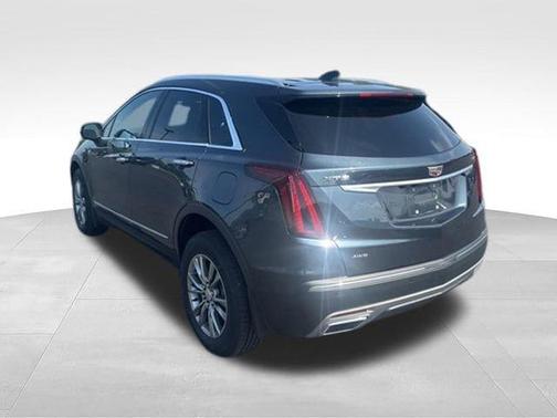 Shadow Metallic 2021 Cadillac XT5 Premium Luxury
