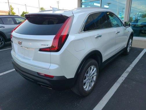 2022 Cadillac XT4 Luxury