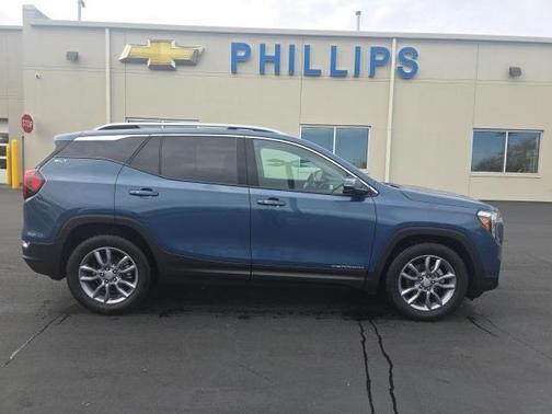 2024 GMC Terrain SLT