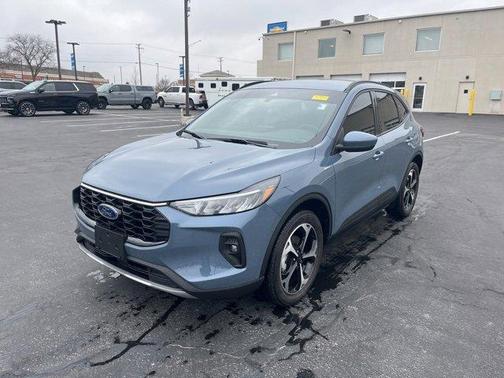 2025 Ford Escape ST-Line Select