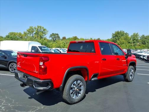 2026 Chevrolet Silverado 2500 Custom