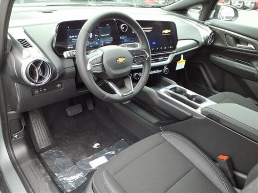 2026 Chevrolet Equinox EV LT 1