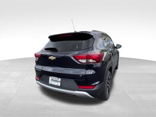 Midnight Blue Metallic 2021 Chevrolet Trailblazer LT