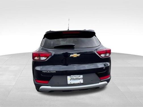 Midnight Blue Metallic 2021 Chevrolet Trailblazer LT