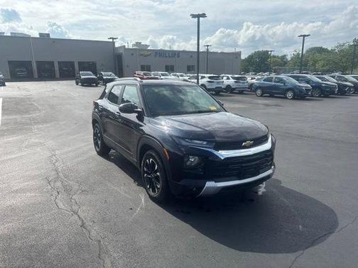 Midnight Blue Metallic 2021 Chevrolet Trailblazer LT