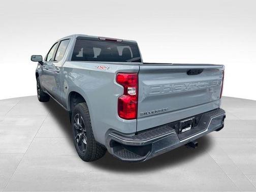 Slate Gray Metallic 2024 Chevrolet Silverado 1500 LT