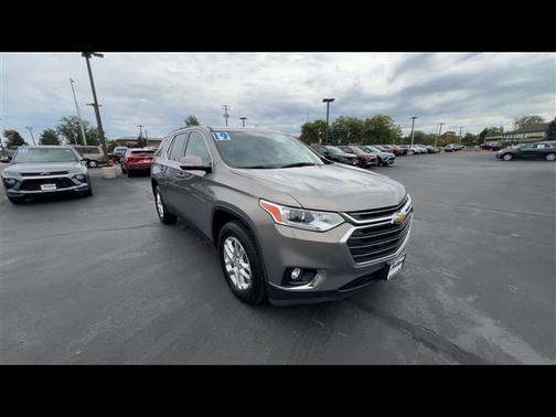 2019 Chevrolet Traverse LT Cloth
