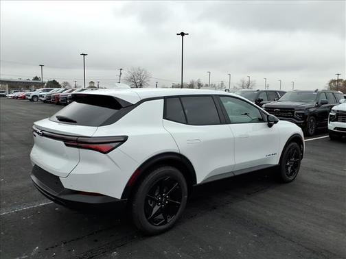 2026 Chevrolet Equinox EV LT 1