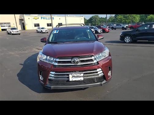 2019 Toyota Highlander Limited Platinum