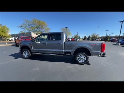 2024 Ford F-250 XLT