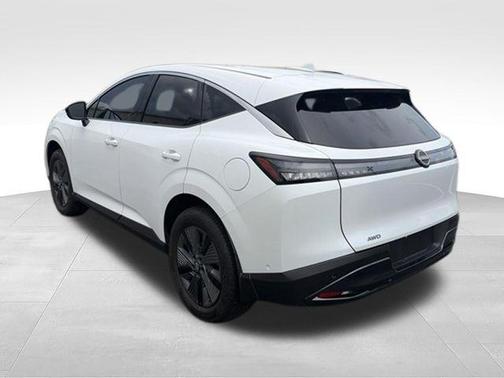 Everest White P 2025 Nissan Murano SL