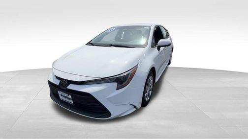 Ice 2024 Toyota Corolla LE