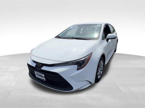 Ice 2024 Toyota Corolla LE