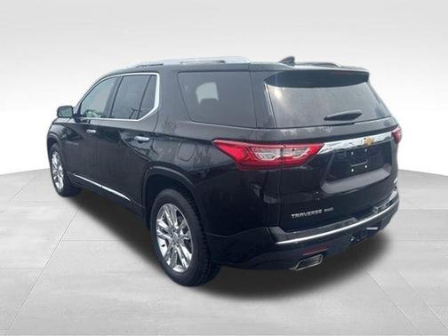 Mosaic Black Metallic 2018 Chevrolet Traverse High Country
