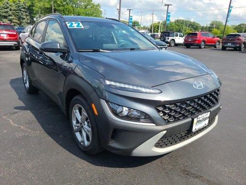 2022 Hyundai KONA SEL
