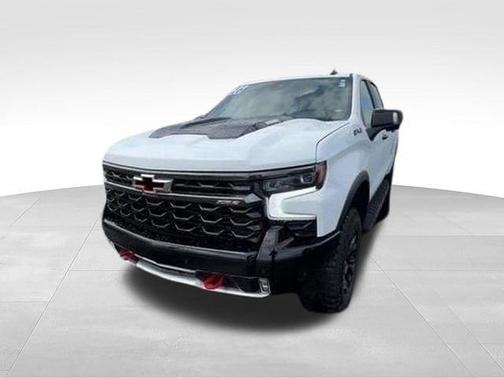 Summit White 2026 Chevrolet Silverado 1500 ZR2