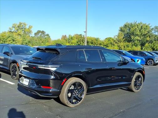 2026 Chevrolet Equinox EV RS