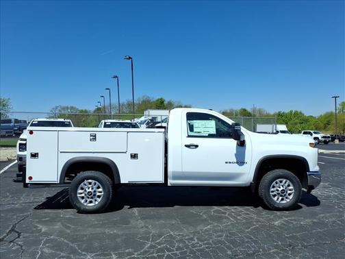Summit White 2026 Chevrolet Silverado 2500 WT