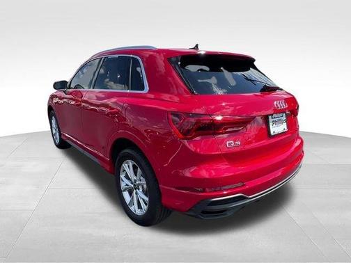 Progressive Red 2025 Audi Q3 45 S line Premium