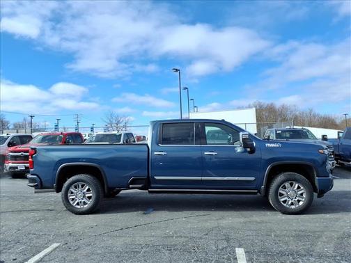 Lakeshore Blue Metallic 2026 Chevrolet Silverado 2500 High Country