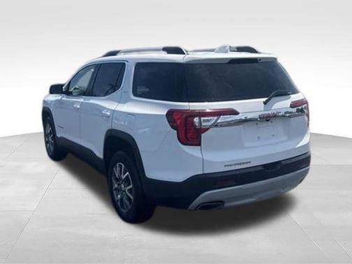 Summit White 2023 GMC Acadia SLT