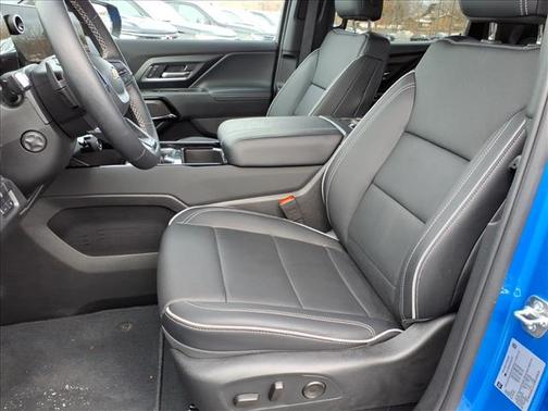 2025 Chevrolet Silverado EV LT