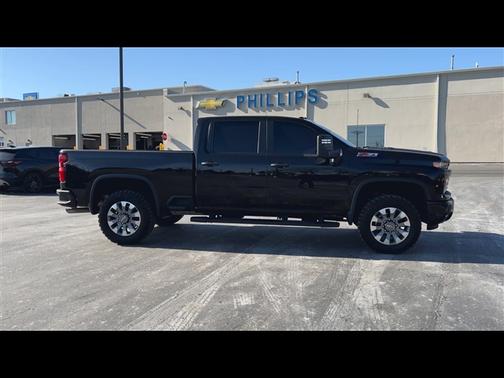 2025 Chevrolet Silverado 2500 Custom