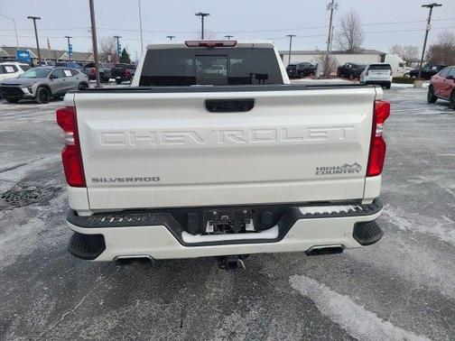 2022 Chevrolet Silverado 1500 High Country