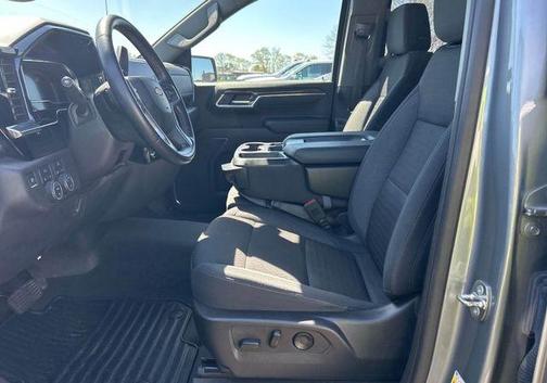 Sterling Gray Metallic 2023 Chevrolet Silverado 1500 LT