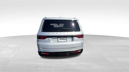 Silver Zynith 2022 Jeep Wagoneer Series III