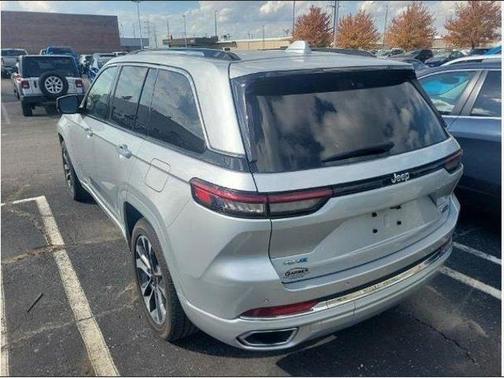 2022 Jeep Grand Cherokee 4xe Overland