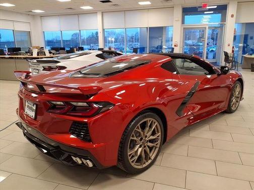 2026 Chevrolet Corvette Stingray w/2LT