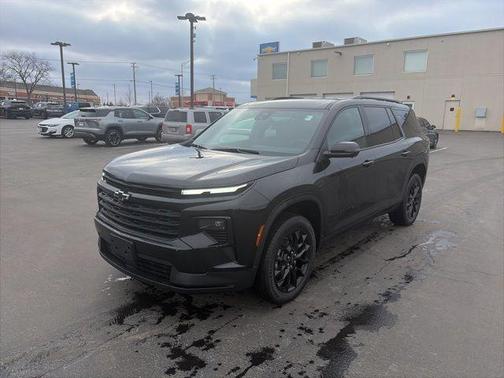 2024 Chevrolet Traverse LT