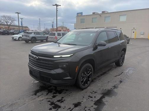 2024 Chevrolet Traverse LT
