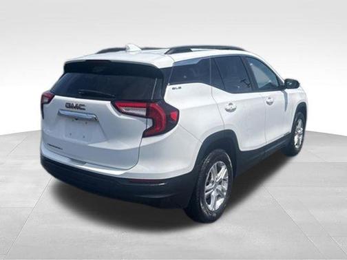 Summit White 2023 GMC Terrain SLE