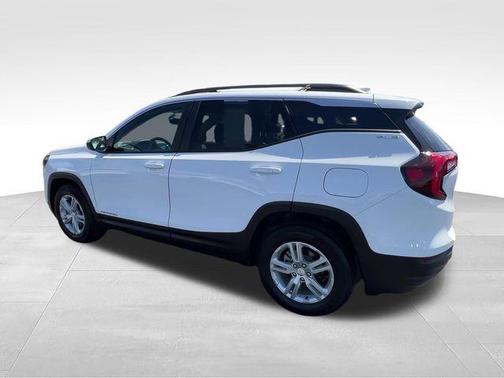 Summit White 2023 GMC Terrain SLE