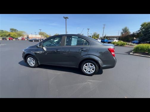 2019 Chevrolet Sonic LS