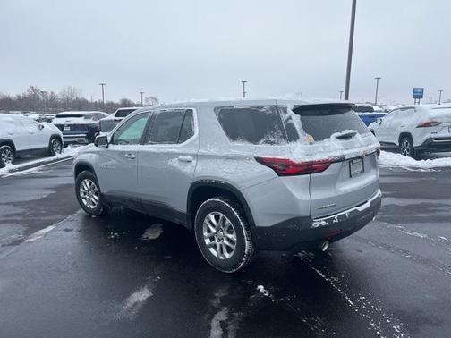2022 Chevrolet Traverse LS