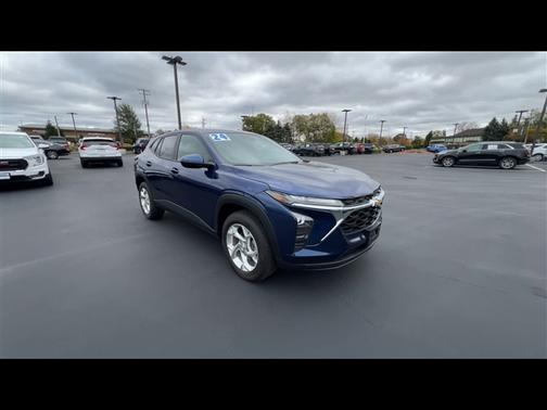 2024 Chevrolet Trax LS