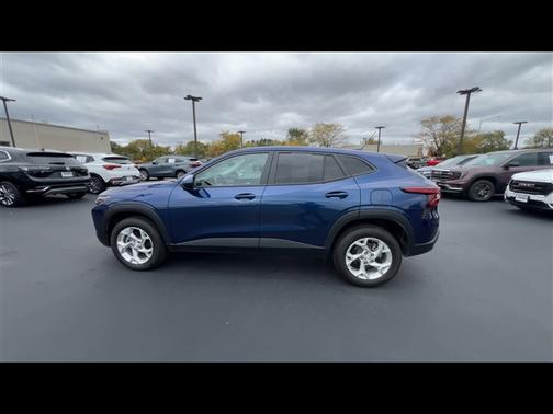 2024 Chevrolet Trax LS