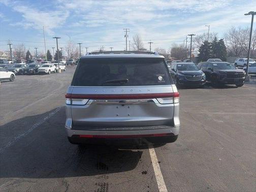 2023 Lincoln Navigator L Reserve