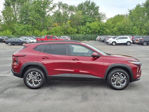 2025 Chevrolet Trax LT