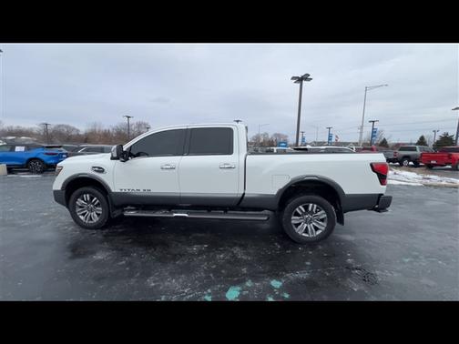 2024 Nissan Titan XD Platinum Reserve