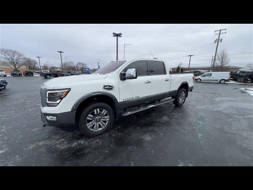 2024 Nissan Titan XD Platinum Reserve