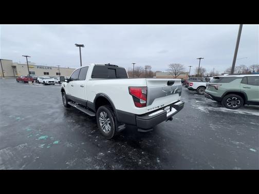 2024 Nissan Titan XD Platinum Reserve